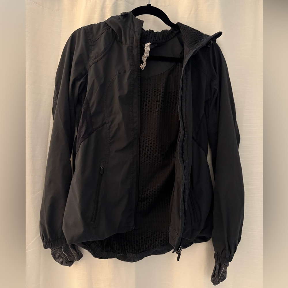 Lululemon Jacket (4) - Picture 3 of 4